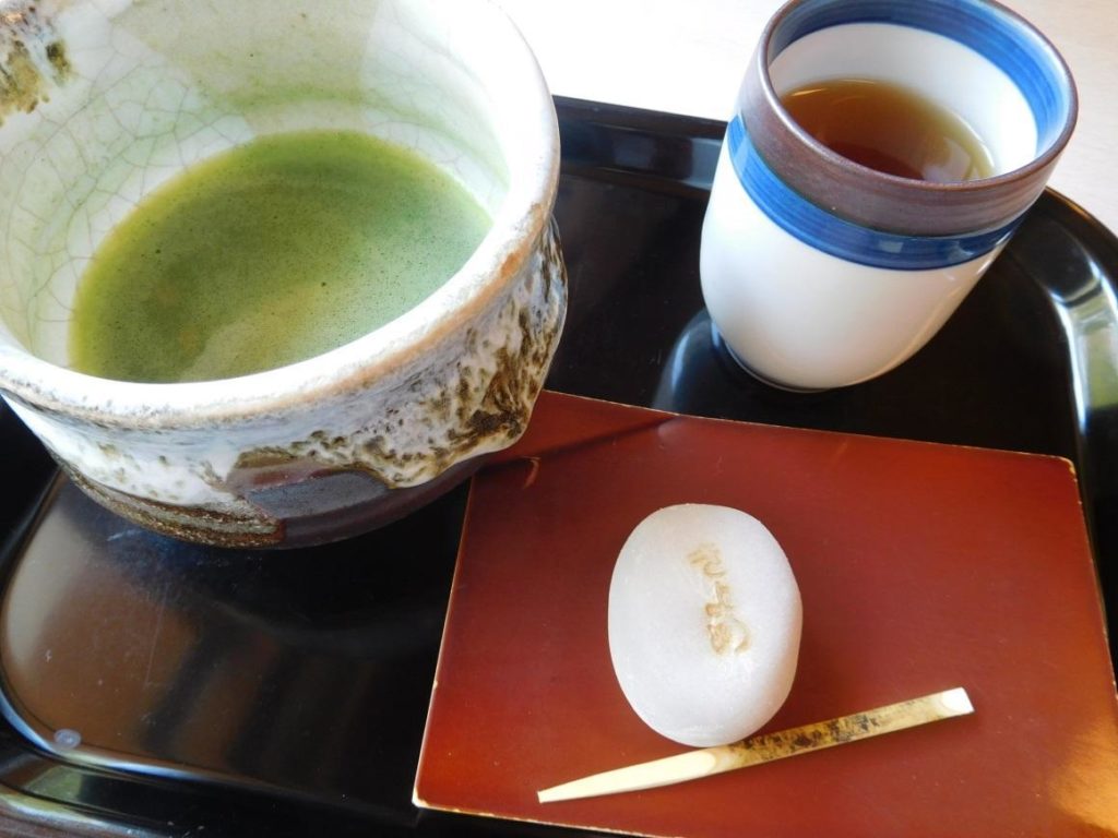 抹茶・きよめ餅(500円)