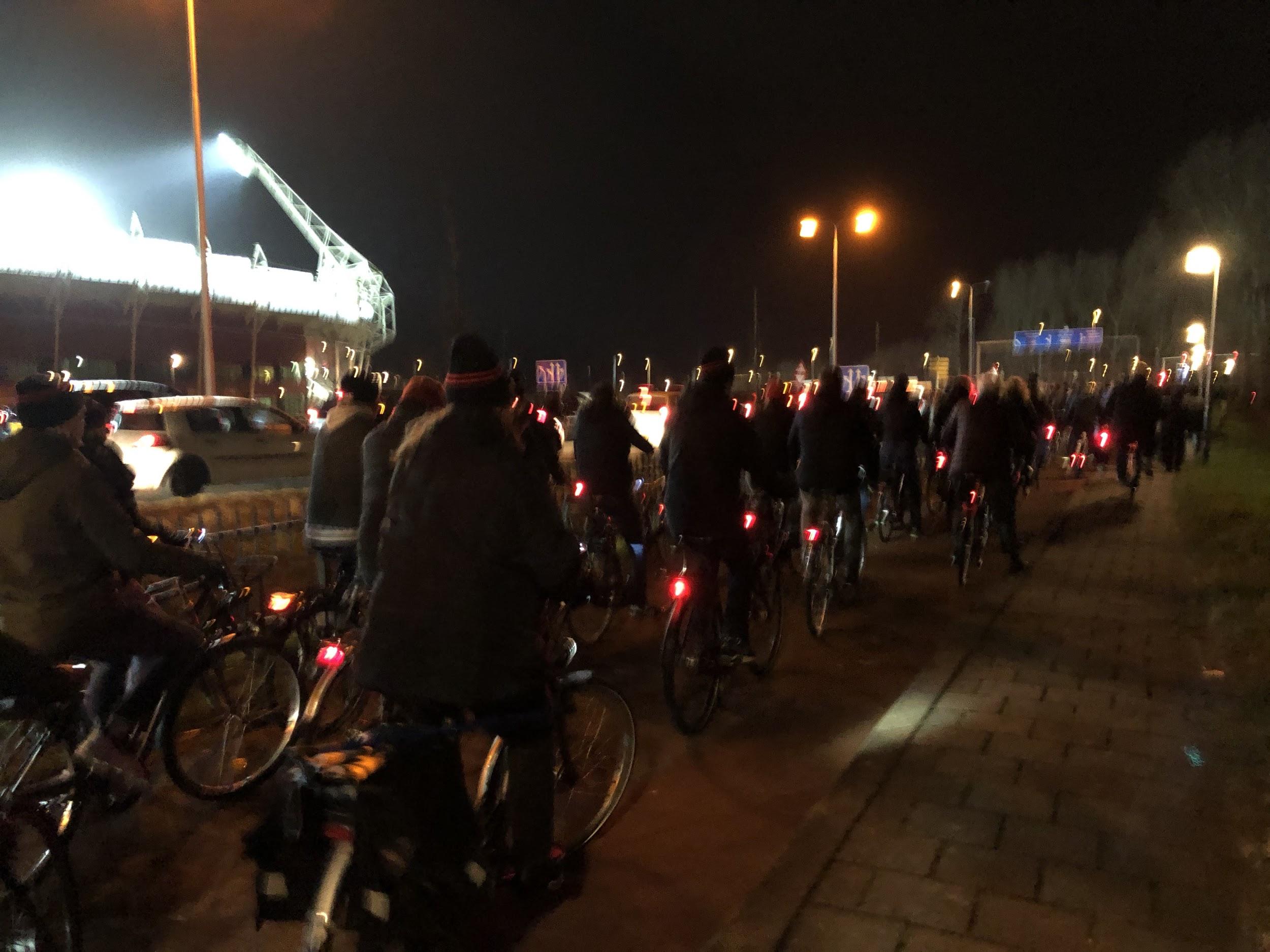 このように試合後は自転車の渋滞が発生します