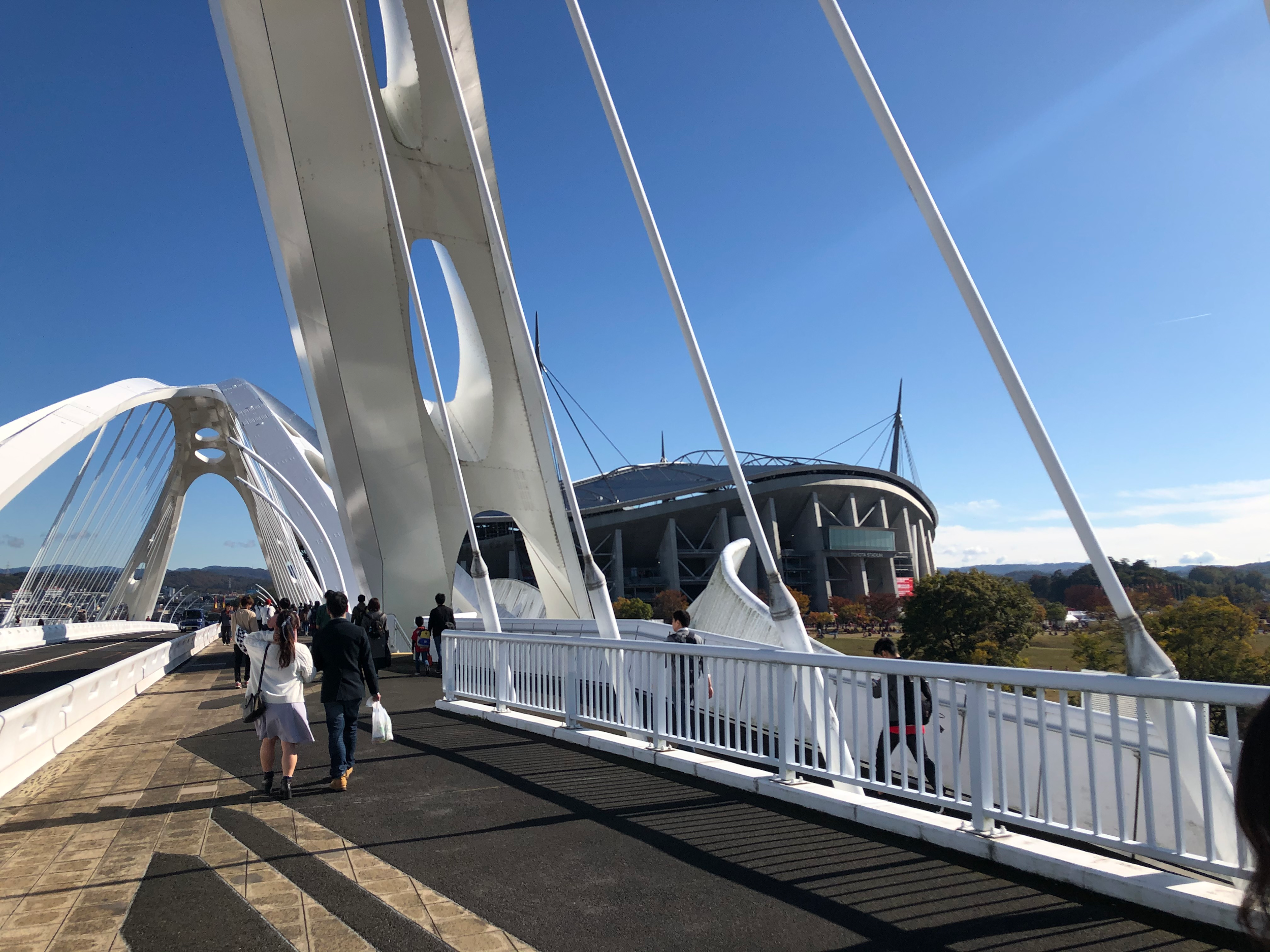 灼熱の豊田大橋